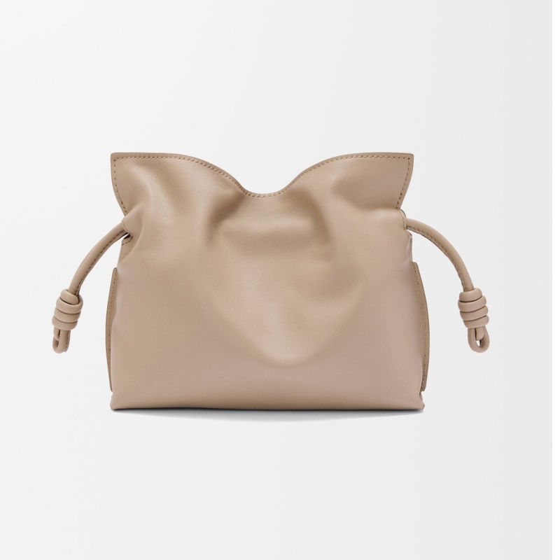 商品Loewe|罗意威 女士沙色小牛皮单肩包 A411FC2X73-2150,价格¥16748,第5张图片详细描述