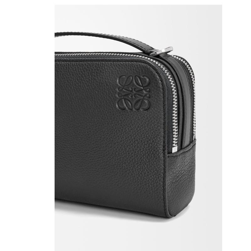 商品Loewe|罗意威 男士黑色小牛皮单肩包 C660R41X02-1100,价格¥7509,第8张图片详细描述