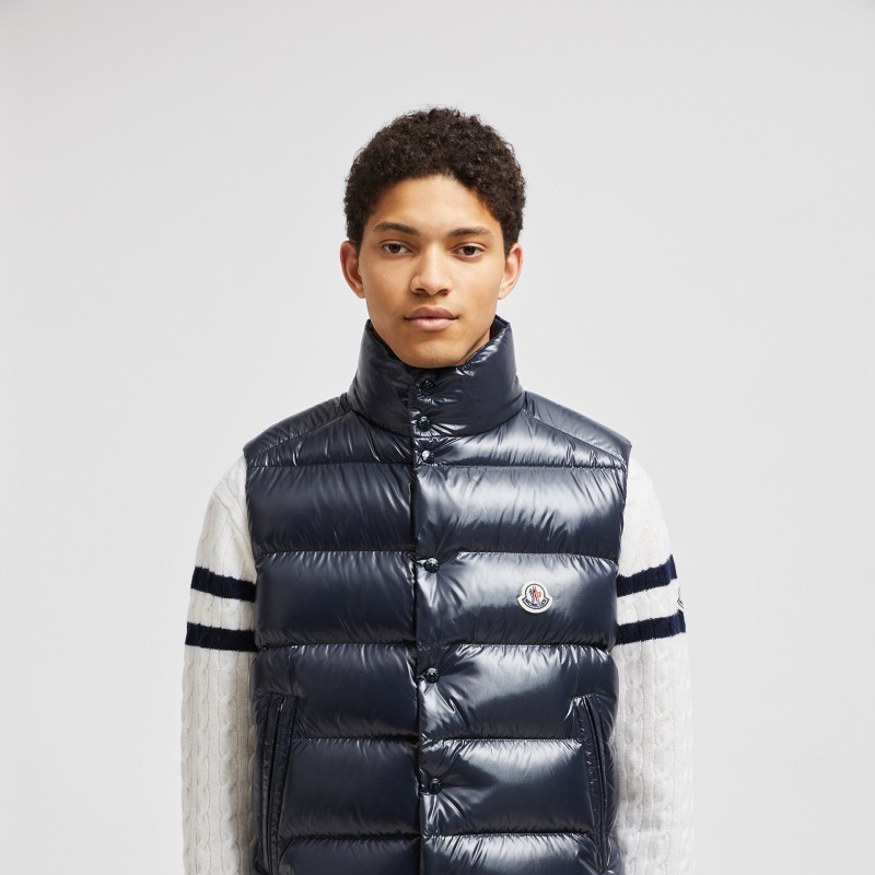 商品Moncler|蒙口 TIBB系列男士深蓝色无袖羽绒服 J20911A0009668950742（两色可选）,价格¥7104,第4张图片详细描述