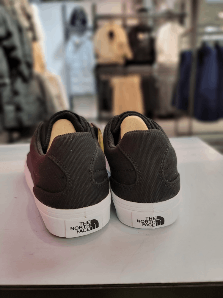 商品The North Face|【Brilliant|包邮包税】北面户外 男女共用 轻便 休闲鞋 板鞋 黑色 NS93M96A BLK,价格¥333,第3张图片详细描述
