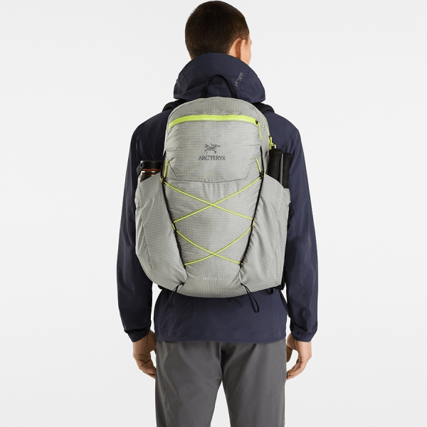 商品Arc'teryx|【Brilliant|包邮包税】始祖鸟 AERIOS 30 BACKPACK M[SS23] 新款上市 Areas 30 男士背包 ABNSMX6597,价格¥2070,第21张图片详细描述