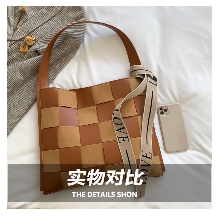 商品[国内直发] GLENVINTEN|格岚云顿英国品牌小众设计包包女2022秋冬新款女流行格子编织撞色单肩包腋下托特包,价格¥177,第6张图片详细描述