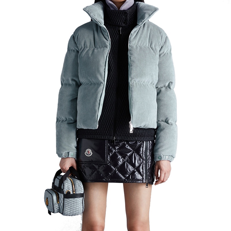 商品Moncler|Moncler/蒙克莱 22年秋冬新款 Antre系列 女士蓝色系灯芯绒短款羽绒服夹克H20931A000545964B80H,价格¥10149,第3张图片详细描述