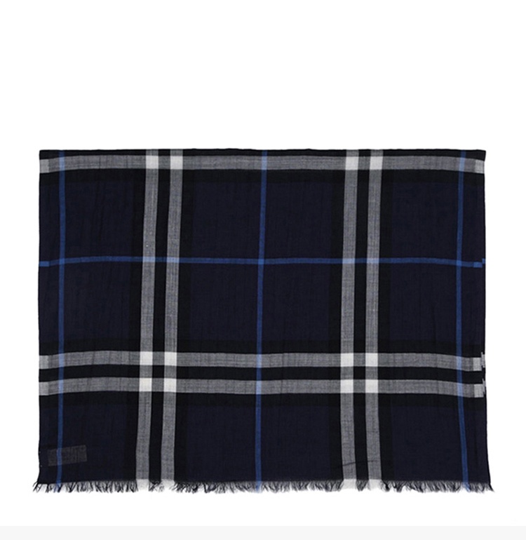 商品[国内直发] Burberry|Burberry 巴宝莉 女士深蓝色羊毛格纹围巾 3931670-深蓝色,价格¥2555,第7张图片详细描述