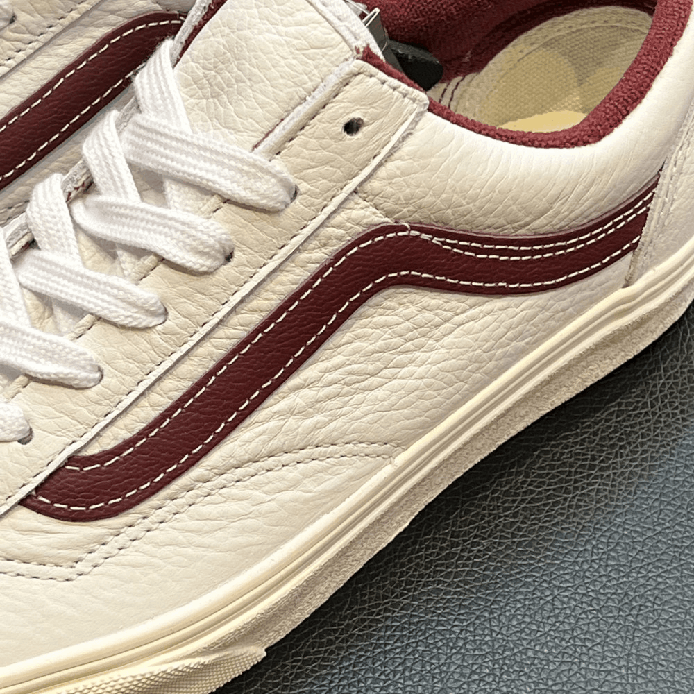 商品Vans|【韩国直邮|包邮包税】万斯[VANS] Style 36 # VINTAGE SPORT # 男女共用 运动鞋 # tawny port/true white (VN0A54F676N),价格¥531,第4张图片详细描述