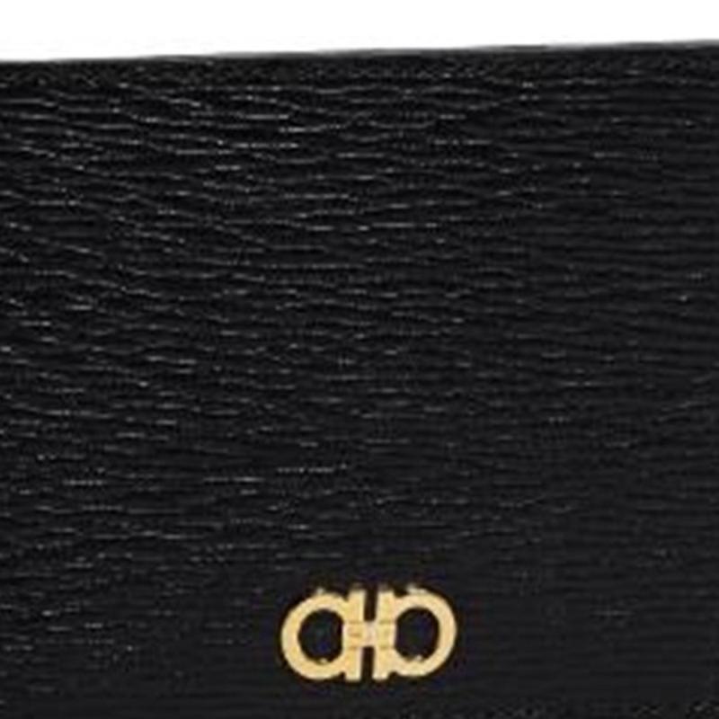 商品Salvatore Ferragamo|Salvatore Ferragamo 菲拉格慕 男士黑色金色Gancini标志卡包 66-A391-705068,价格¥1303,第4张图片详细描述