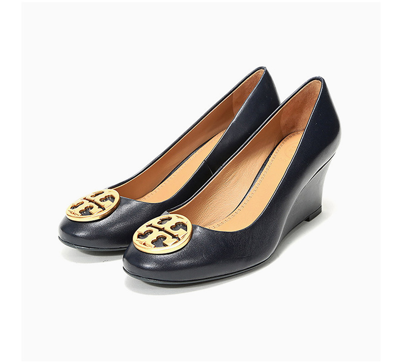 商品Tory Burch|TORY BURCH 女士海军蓝色皮革坡跟鞋 45899-430,价格¥1725,第9张图片详细描述