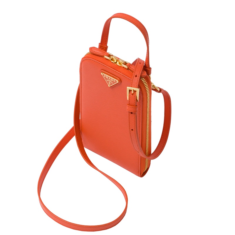 商品Prada|PRADA/普拉达 22新款 女士mini橙色saffiano皮革珐琅徽标配手柄拆卸调节肩带拉链开合单肩斜挎手提包1BP027_NZV_F0049_V_YM1,价格¥10132,第4张图片详细描述
