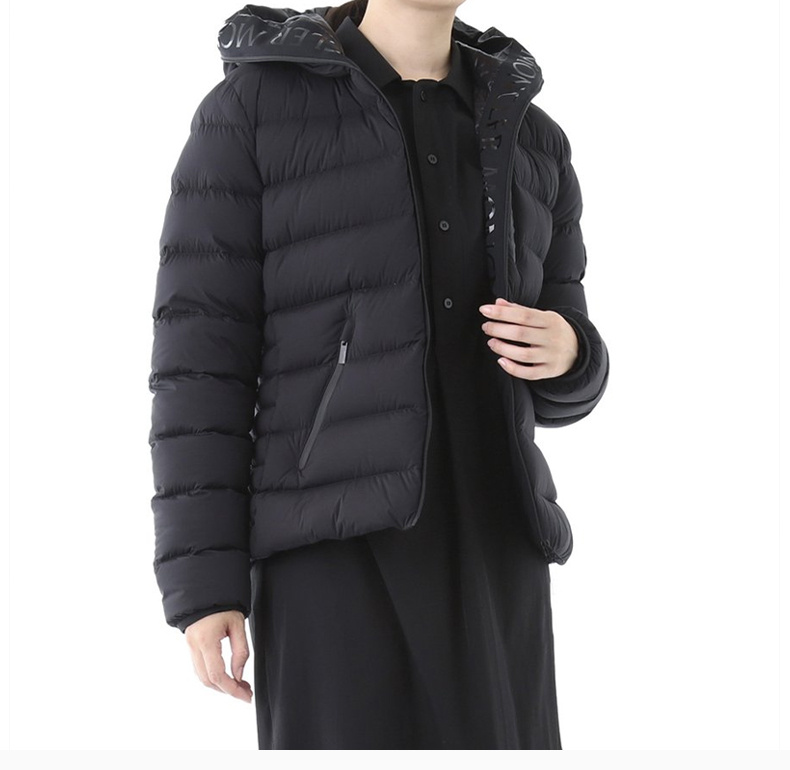 商品[国内直发] Moncler|MONCLER 女士黑色棉服 1A00023-53132-999,价格¥9453,第7张图片详细描述