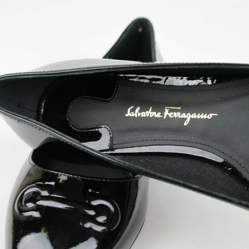 商品Salvatore Ferragamo|SALVATORE FERRAGAMO 女士黑色漆皮平底船鞋 0680094,价格¥2196,第5张图片详细描述
