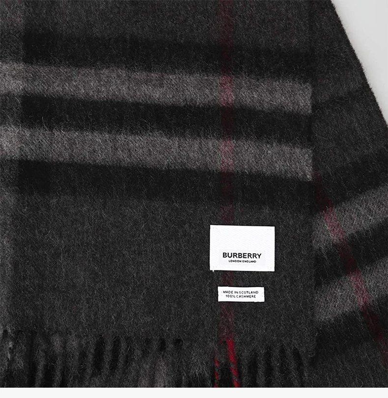 商品Burberry|BURBERRY 灰色男士围巾 8015538,价格¥4034,第7张图片详细描述