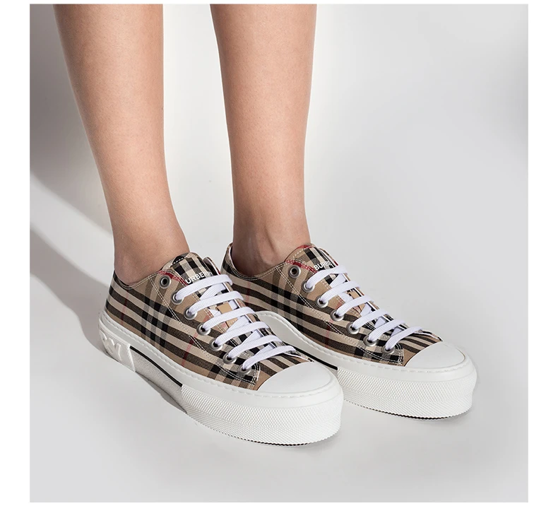 商品[国内直发] Burberry|BURBERRY 格纹女士运动鞋 8050506,价格¥2988,第8张图片详细描述
