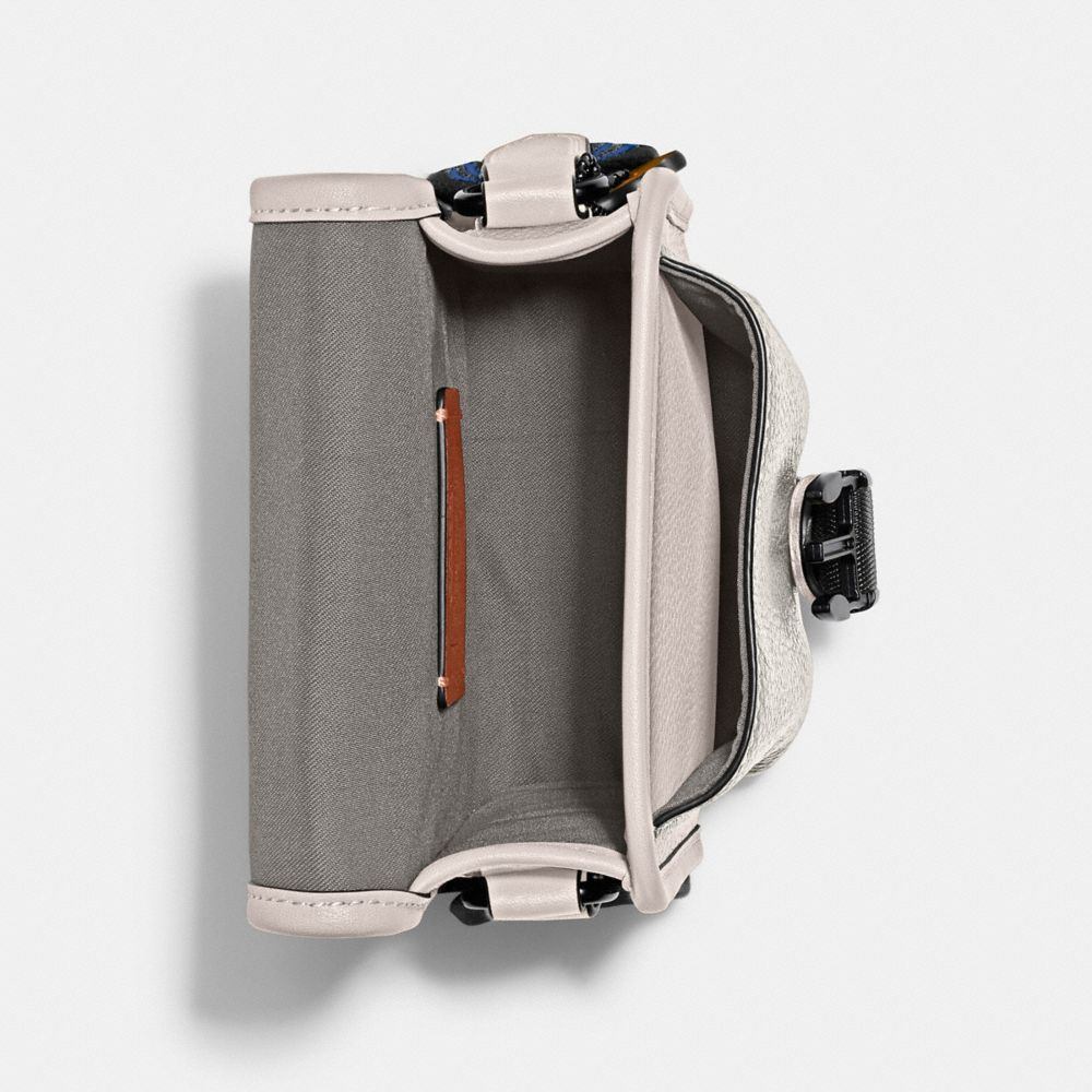 商品[国内直发] Coach|蔻驰Charter 13皮革二合一单肩斜挎包邮差包零钱包 白色拼色C6692 TXC,价格¥1711,第5张图片详细描述
