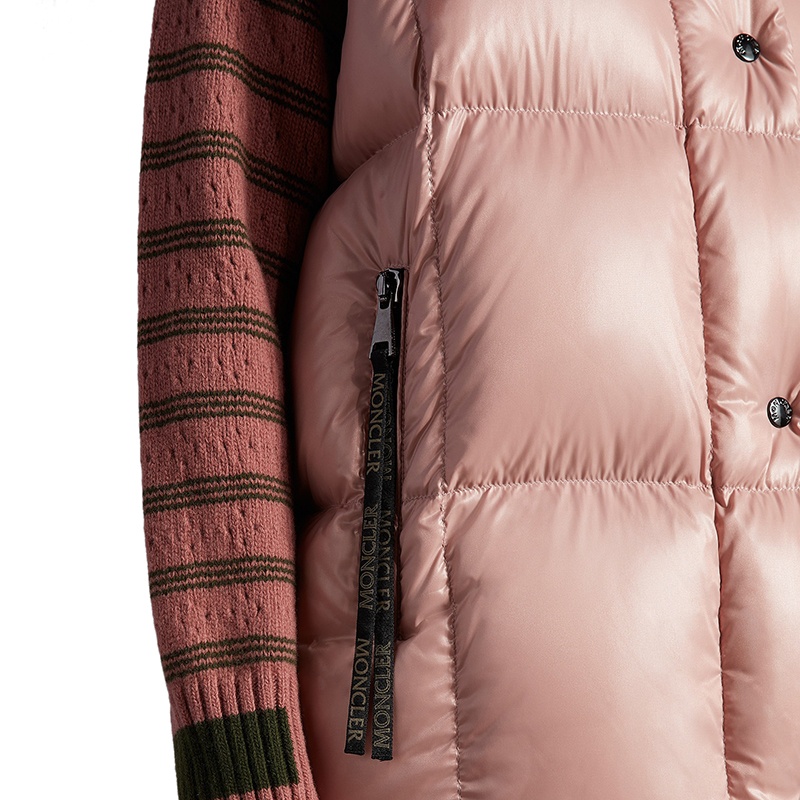 商品Moncler|Moncler/蒙克莱 22年秋冬新款 Luzule系列 女士浅粉色漆面尼龙羽绒服马甲H20931A000646895053A,价格¥8789,第6张图片详细描述