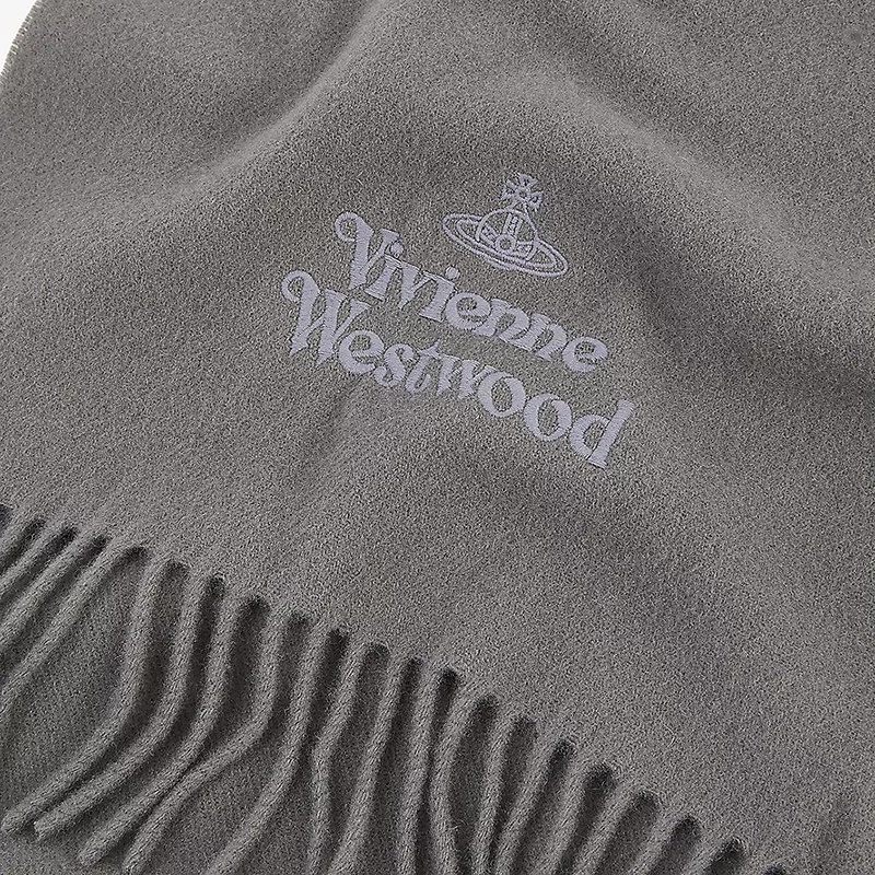 商品Vivienne Westwood|VIVIENNE WESTWOOD/西太后 男女灰色羊毛标志刺绣流苏围巾,价格¥596,第3张图片详细描述