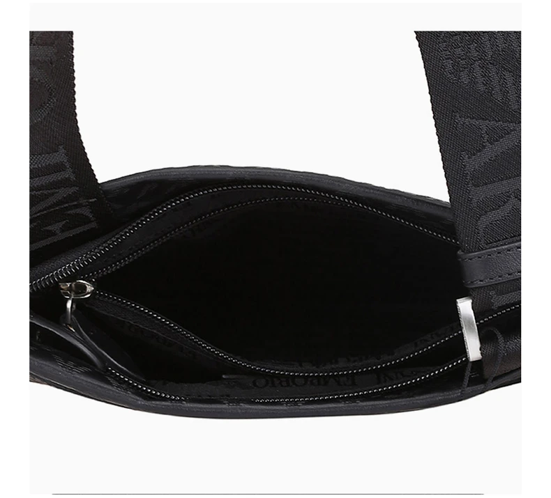 商品Emporio Armani|Emporio Armani 安普里奥 阿玛尼 黑色牛皮男士单肩包 YEMF24YC043-80001,价格¥1452,第7张图片详细描述