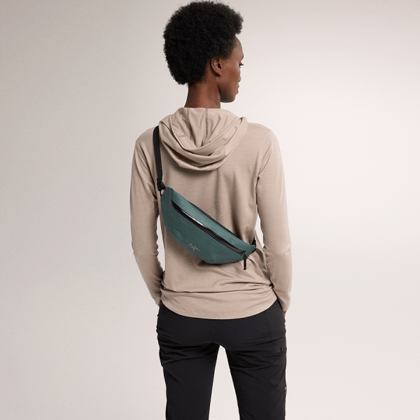商品Arc'teryx|【Brilliant|包邮包税】始祖鸟[FW23] GRANVILLE CROSSBODY BAG 格兰维尔斜挎包 ABNFUX7015,价格¥1389,第12张图片详细描述