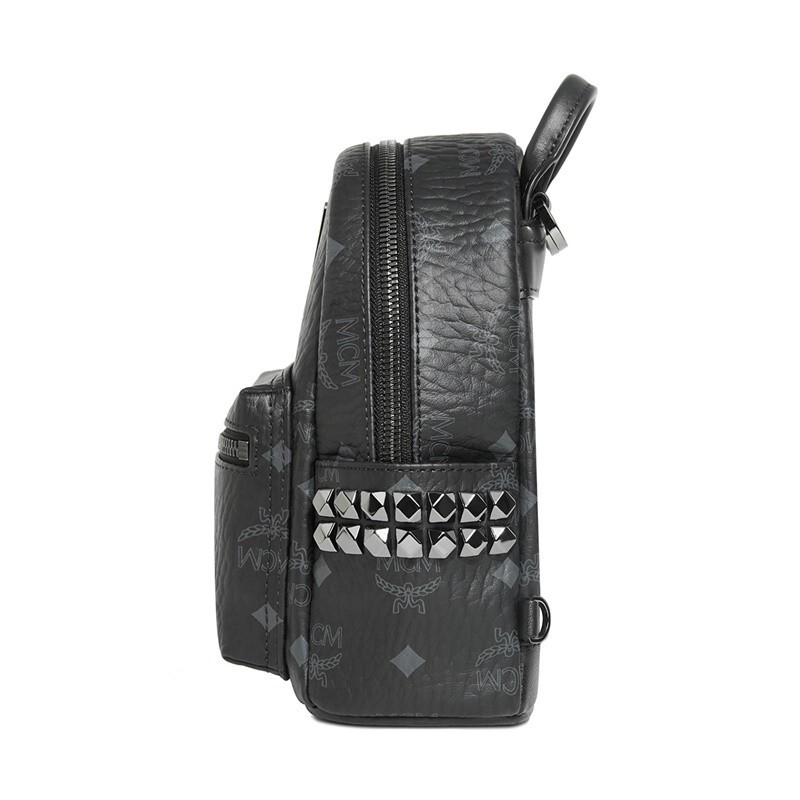 商品[国内直发] MCM|MCM 女士Stark Visetos系列超迷你款黑色经典LOGO印花人造革双肩背包 MMKAAVE13CO001,价格¥4647,第6张图片详细描述