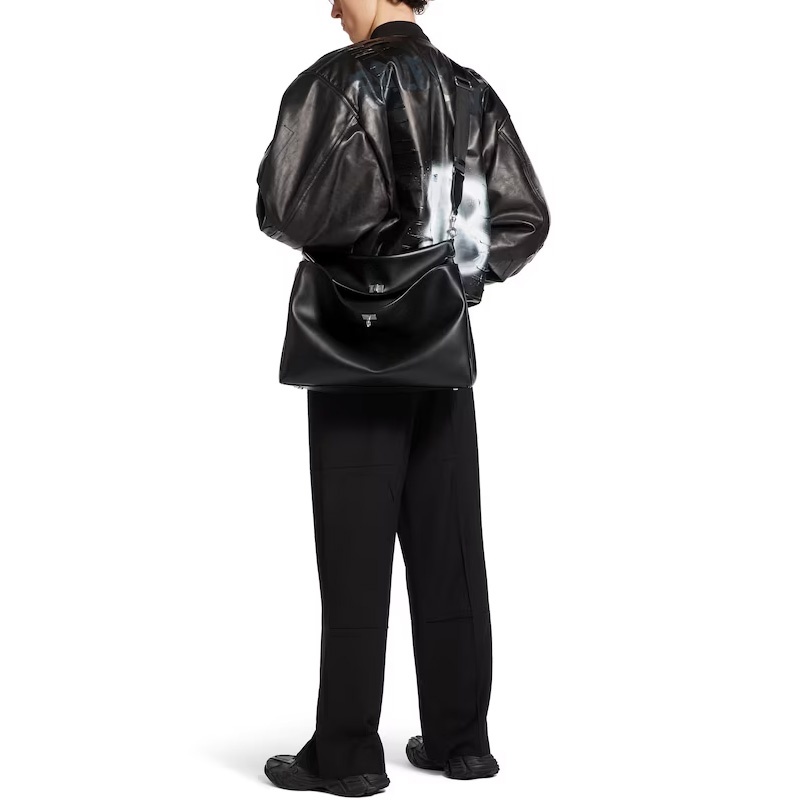 商品Balenciaga|巴黎世家男士光滑黑色小牛皮 Rodeo 邮差包 8218872ABOX1000,价格¥27103,第16张图片详细描述