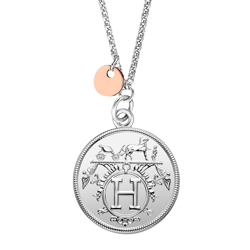 商品Hermes| HERMES/爱马仕 经典Hermès Ex-Libris系列 中号925纯银18K金玫瑰金圆形挂坠项链H120340B,价格¥10044,第3张图片详细描述