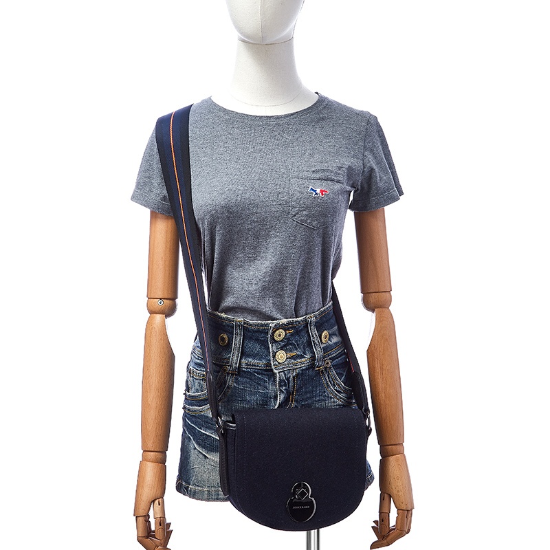 商品[国内直发] Longchamp|珑骧女包奢侈品 女士羊毛单肩斜挎包马鞍包L1395 HXM 006,价格¥1846,第4张图片详细描述