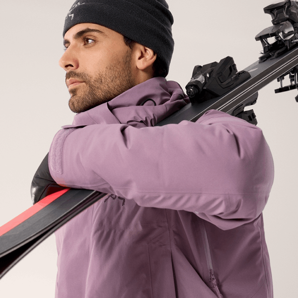 商品Arc'teryx|【Brilliant|包邮包税】FISSILE SV DOWN JACKET M [FW24] Fissle SV 羽绒服 男士 AJOFMX8481,价格¥10849,第17张图片详细描述