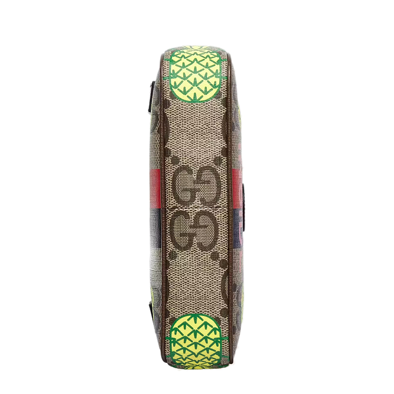 商品Gucci|GUCCI/古驰 22春夏新款Pineapple系列 男士米色/乌木色老花帆布棕色皮革滚边绿色菠萝元素印花皮扣徽标拉链开合腰包602695URRAT8569,价格¥7973,第2张图片详细描述