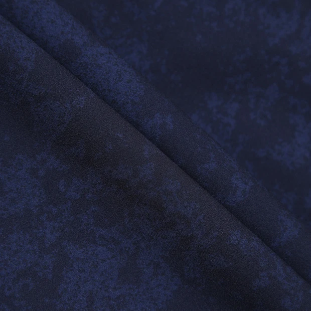 商品【预售商品15天发货】 DESCENTE|高球系列男士图案保暖外套适合户外活动 DP32MFBL92-BLUG,价格¥2240,第12张图片详细描述