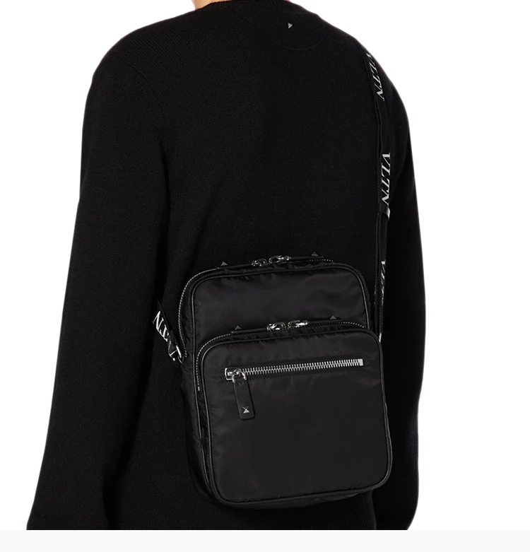 商品Valentino|Valentino 华伦天奴 Garavani VLTN黑色尼龙斜挎包 SY2B0586RPY-0NO,价格¥4828,第8张图片详细描述