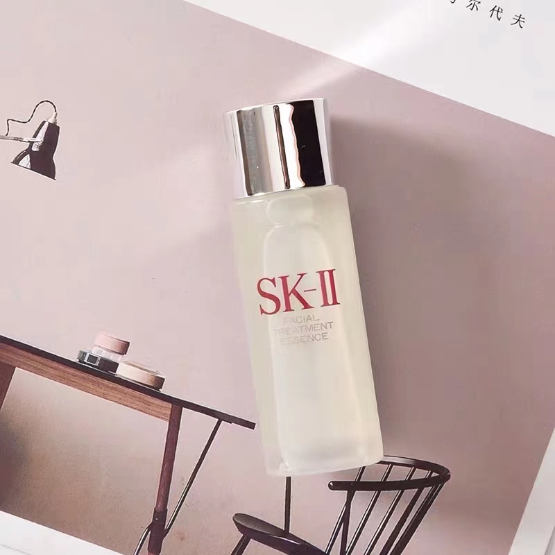 商品[国内直发] SK-II|SK-II /青春精华露 30毫升 SK2/神仙水精华液护肤品 改善肌肤代谢调理肌肤提亮肤色补水滋润 30ml,价格¥82,第3张图片详细描述