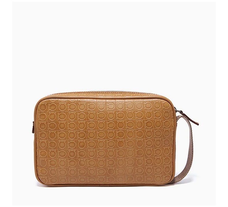 商品[国内直发] Salvatore Ferragamo|Salvatore Ferragamo 菲拉格慕 GAMMA SOFT系列男士印花手拎包 24-9490-0608825,价格¥1841,第4张图片详细描述