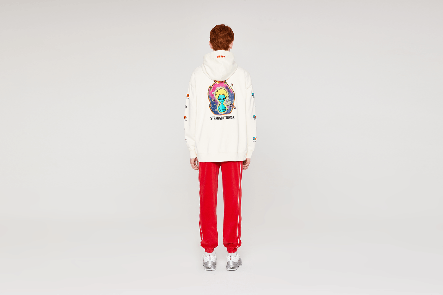 商品NERDY|【享贝家】NERDY   Character Overfit Pullover Hoodie套头衫连帽卫衣 奶油色（预售款，10天发货） PNES20KE1602,价格¥216,第9张图片详细描述