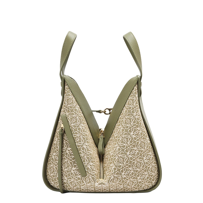 商品Loewe|Loewe/罗意威 22春夏新款Hammock系列 女士小号牛油果绿色提花布和牛皮革拼接可手提单肩斜挎吊床包 A538S35X43-4364,价格¥18769,第4张图片详细描述