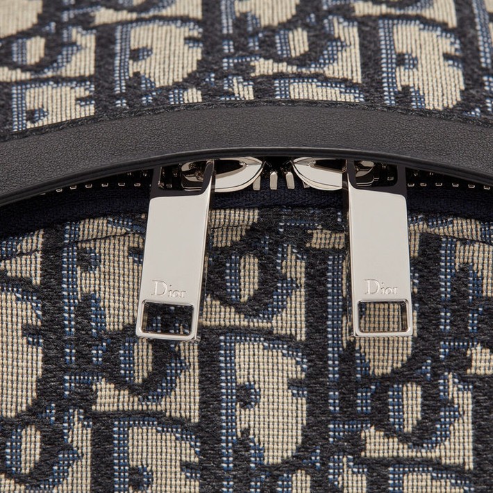 商品Dior|DIOR/迪奥  Dior Oblique男士黑色帆布拼粒面小牛皮双肩包 ,价格¥17926,第4张图片详细描述