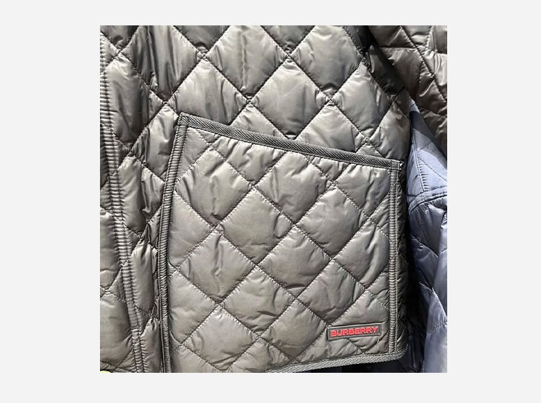 商品Burberry|【现货】博柏丽 男士黑色涤纶菱格纹拉链开合翻领棉服 80841891,价格¥3832,第6张图片详细描述