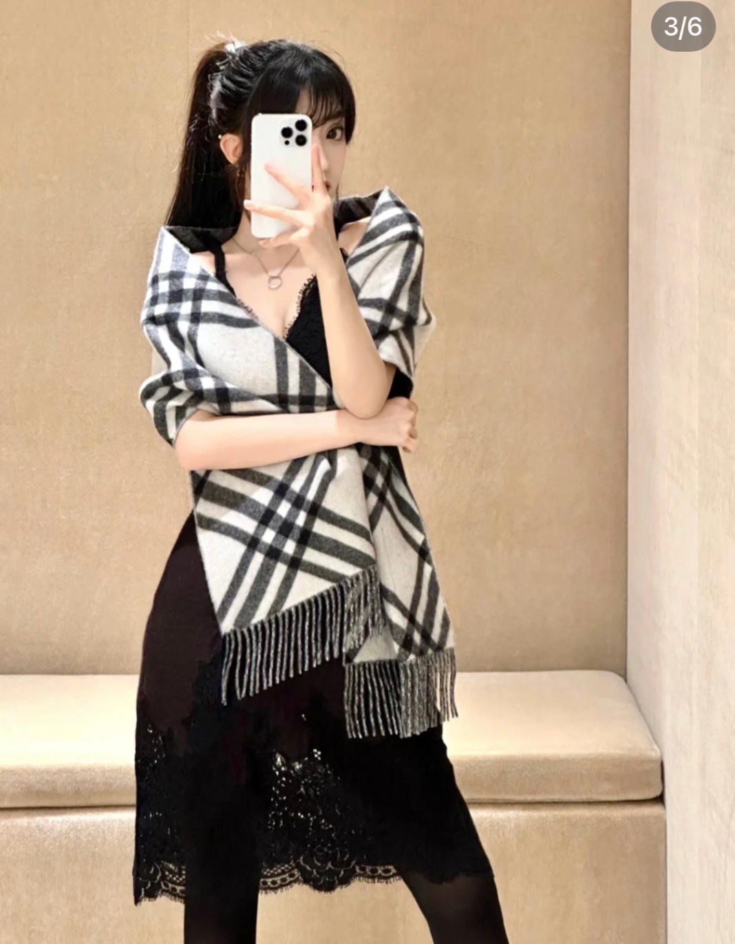 商品Burberry|【预售一周】BURBERRY博柏利围巾男女 格纹羊绒围巾明星同款80996501,价格¥3610,第6张图片详细描述