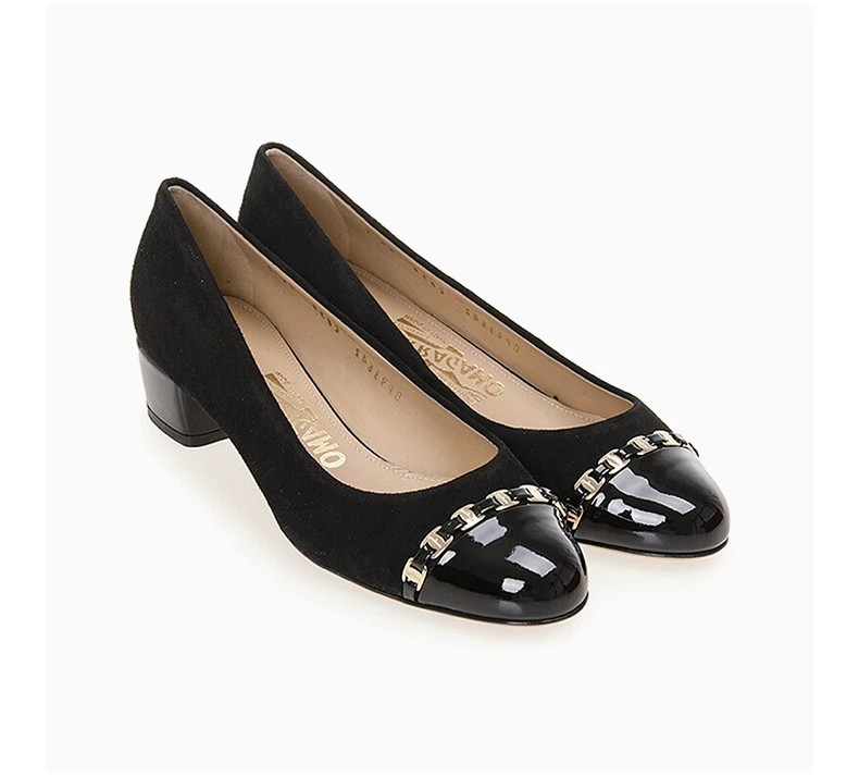 商品Salvatore Ferragamo|SALVATORE FERRAGAMO 女士黑色平底鞋 0567458,价格¥2111,第5张图片详细描述