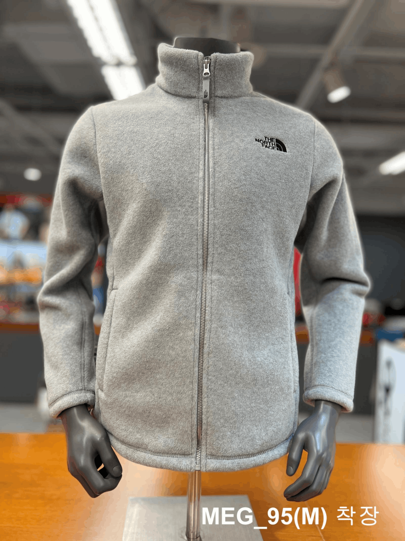 商品The North Face|【Brilliant|包邮包税】北面 运动户外 NJ4FN57M IVO 男女共用 LOYALTON 门襟拉链 绒布 夹克 ALOYALTON ZIP UPA,价格¥855,第10张图片详细描述