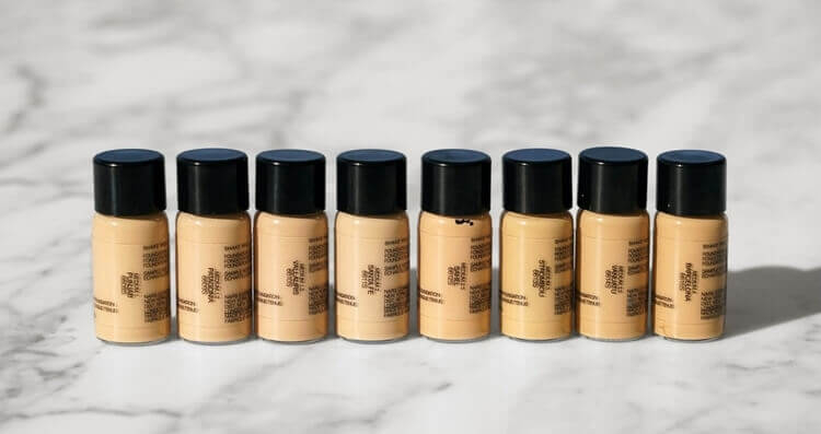 商品NARS|裸光奇迹粉底液,价格¥408,第15张图片详细描述