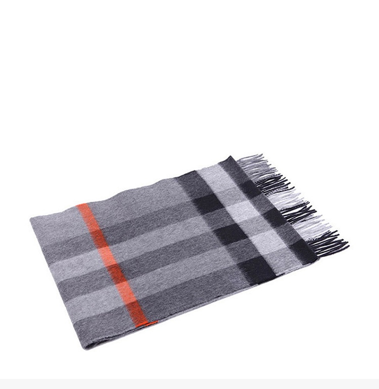 商品[国内直发] Burberry|Burberry 巴宝莉 格纹拉绒羊绒围巾 3942874-灰色,价格¥4195,第6张图片详细描述
