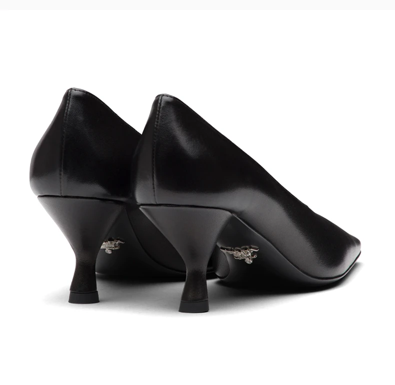 商品Prada|PRADA 黑色女士高跟鞋 1I409M-038-F0002,价格¥2459,第8张图片详�细描述