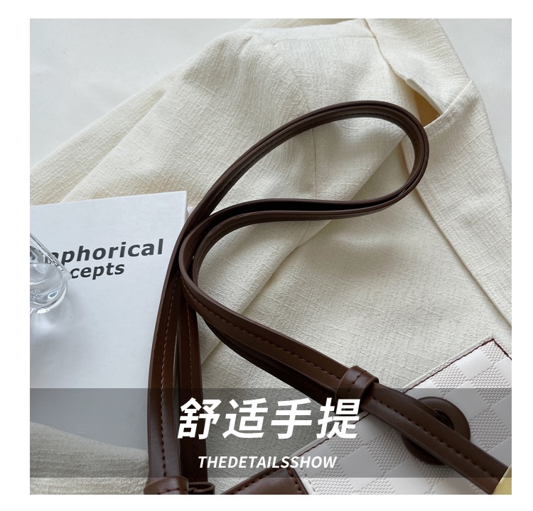商品[国内直发] GLENVINTEN|格岚云顿新款潮流撞色单肩包棋盘格复古女包时尚百搭斜挎包洋气小方包,价格¥186,第4张图片详细描述