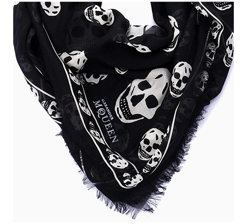 商品Alexander McQueen|ALEXANDER MCQUEEN 黑色男士围巾 110640-4943Q-1078,价格¥1372,第8张图片详细描述