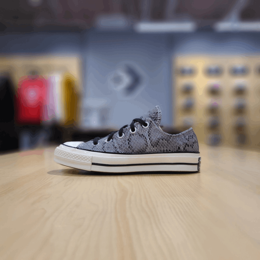 商品【预售商品15天发货】 Converse|【韩国直邮|包邮包税】匡威[CHUNK TAYLOR] 共用 CONVERSE CHUNK TAYLOR 70 ACAEVE 围式 瓷砖 灰色 LOW 帆布鞋 170104C,价格¥345,第2张图片详细描述
