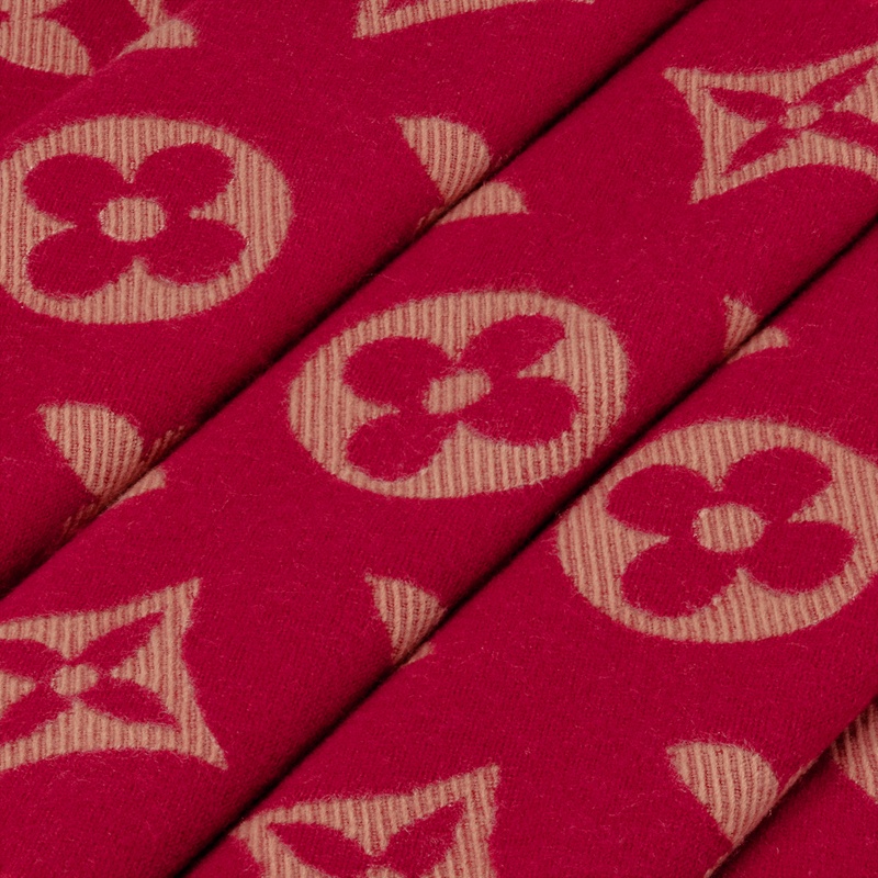 商品Louis Vuitton|【预售十天】路易威登 23新款ESSENTIAL女士提花羊毛围巾（两色可选）,价格¥4608,第3张图片详细描述