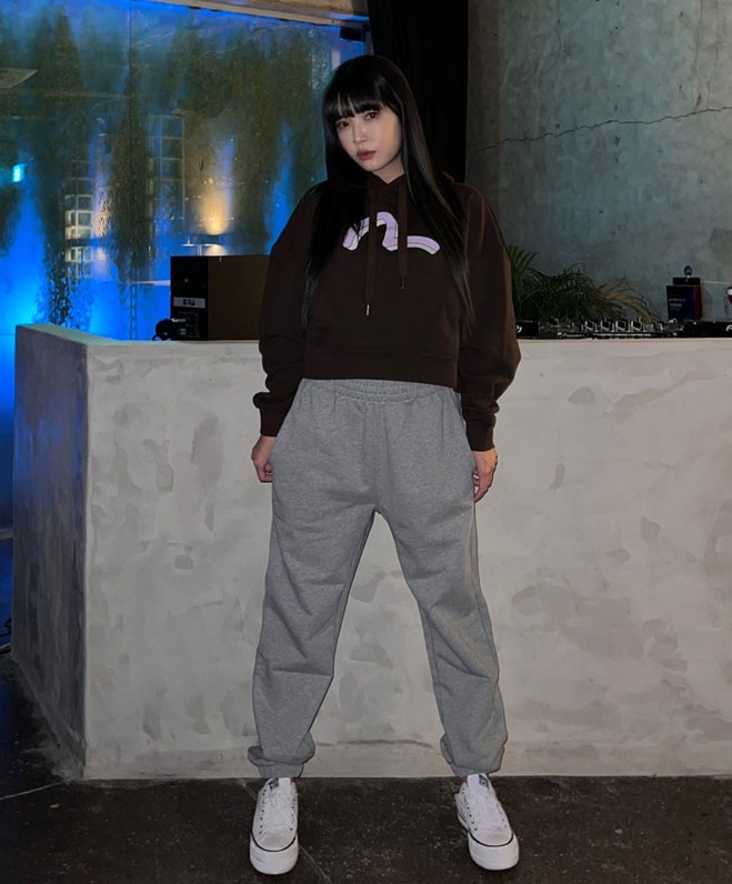 商品Evisu|【享贝家】韩版Evisu 惠美寿福神新款休闲裤卫裤运动裤 男女同款 黑色/灰色//米色（预售款，10天发货）EU5UZP941,价格¥259,第12张图片详细描述
