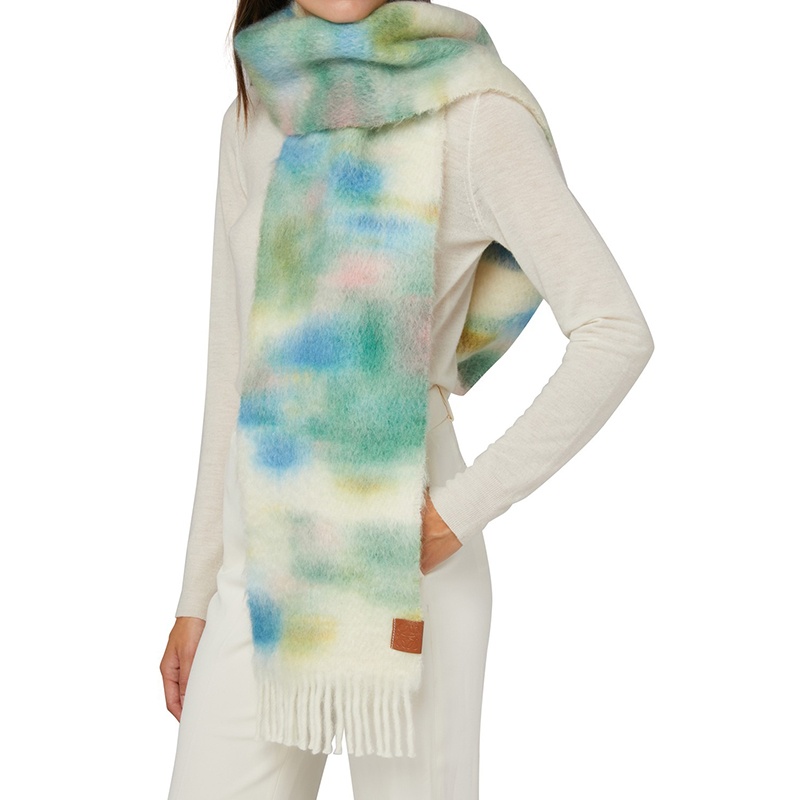 商品Loewe|罗意威 男女通用多色马海毛羊毛图形印流苏围巾,价格¥4846,第4张图片详细描述