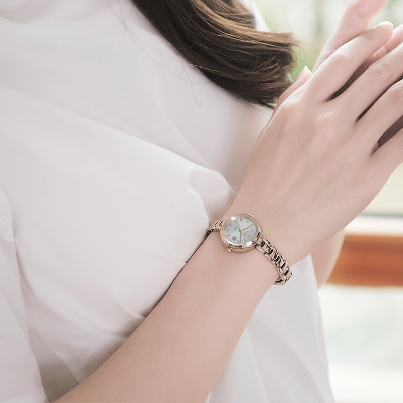 商品[国内直发] Casio|太阳能动力手表女士商务气质潮流时尚小巧精致简约石英表盘,价格¥1230,第2张图片详细描述