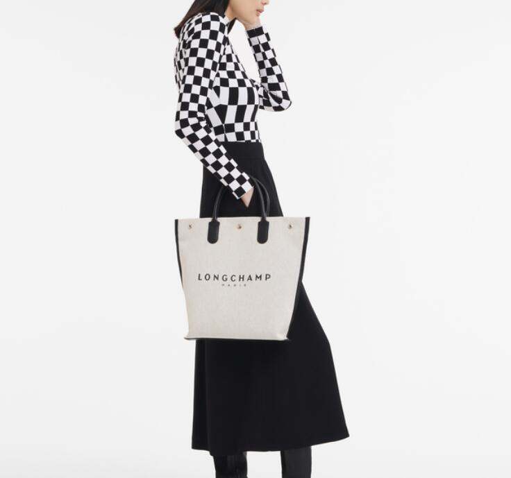商品Longchamp|珑骧女士ESSENTIAL中号手提包托特包10211 HSG 037（香港仓发货）,价格¥2155,第6张图片详细描述