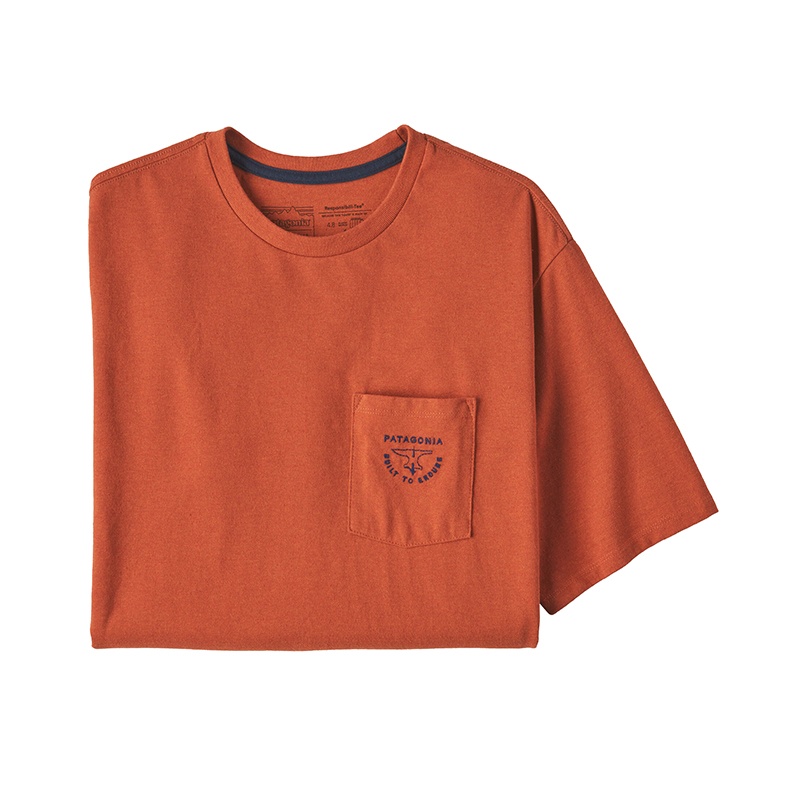 商品Patagonia|Patagonia 23年新款 男士铁锈色再生棉质混纺口袋短袖T恤,价格¥652,第2张图片详细描述